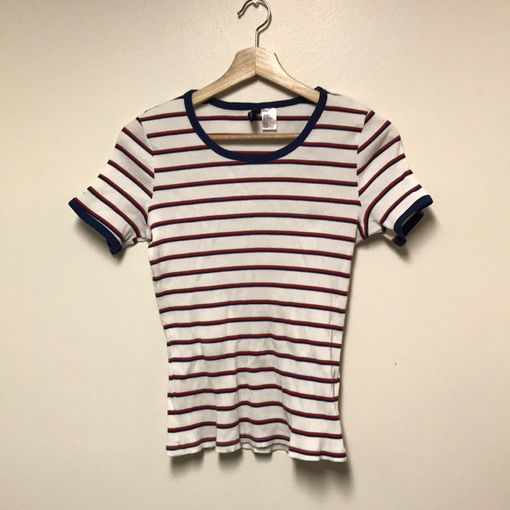 Super cute vintage style tshirt